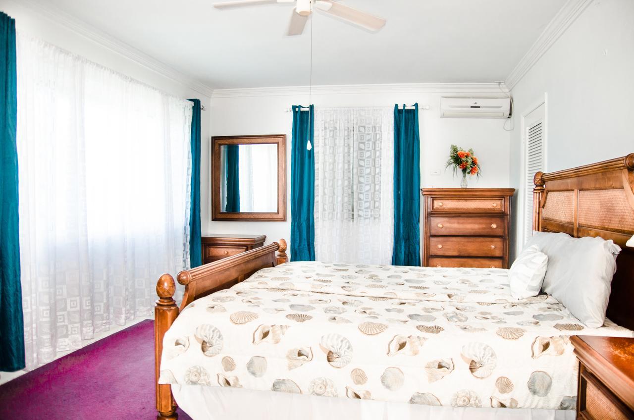 Four Bedroom Oceanfront Villa Nassau Ngoại thất bức ảnh